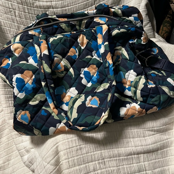 Vera Bradley Performance Twill Extra Large Weekender Bag in Immersed Blooms - Picture 2 of 6